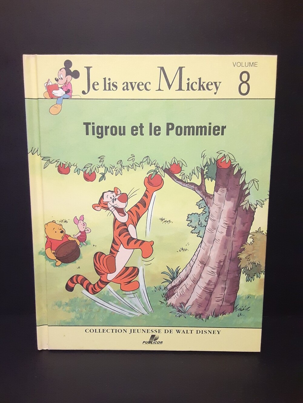 Vintage 1991 French Walt Disney Tigrou et le Pommier Book Volume 8